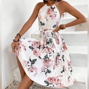 Women's Washy Floral Surplice‎ Sun Dress SZ M Casual Coastal Beachy Belted